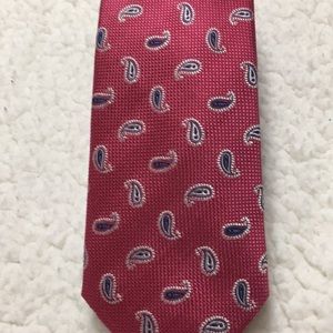 Tie Red blue paisley new in packaging